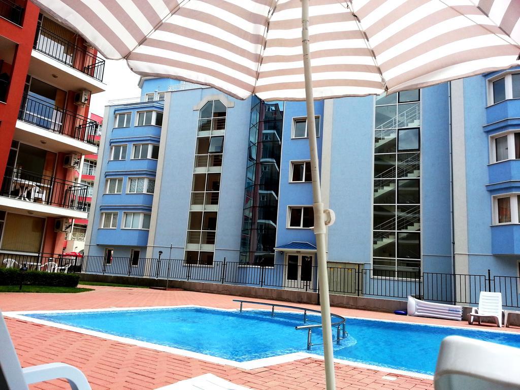Sunset Beach - Menada Apartments Слънчев бряг Екстериор снимка